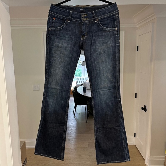Hudson - Stretch bootcut jeans w/ triangular flap pockets in dark wash, Size 29 - Picture 1 of 16